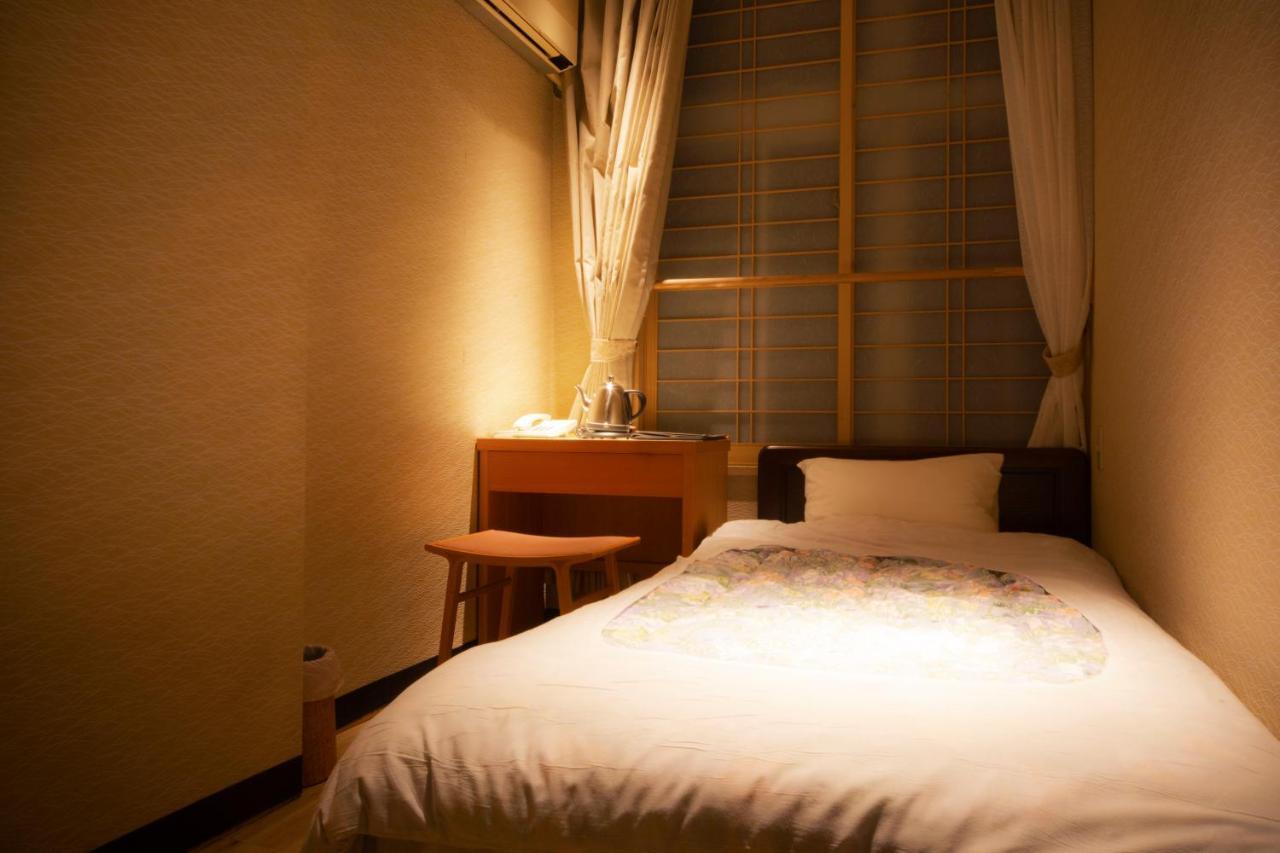 Hotel Aizu Higashiyama Onsen Tsuki No Akari Exterior foto